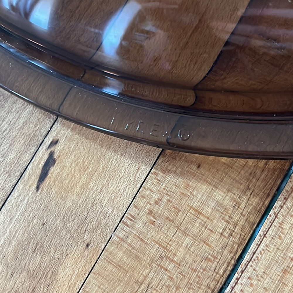 Pyrex Brown Large Lid - Picture 2 of 8